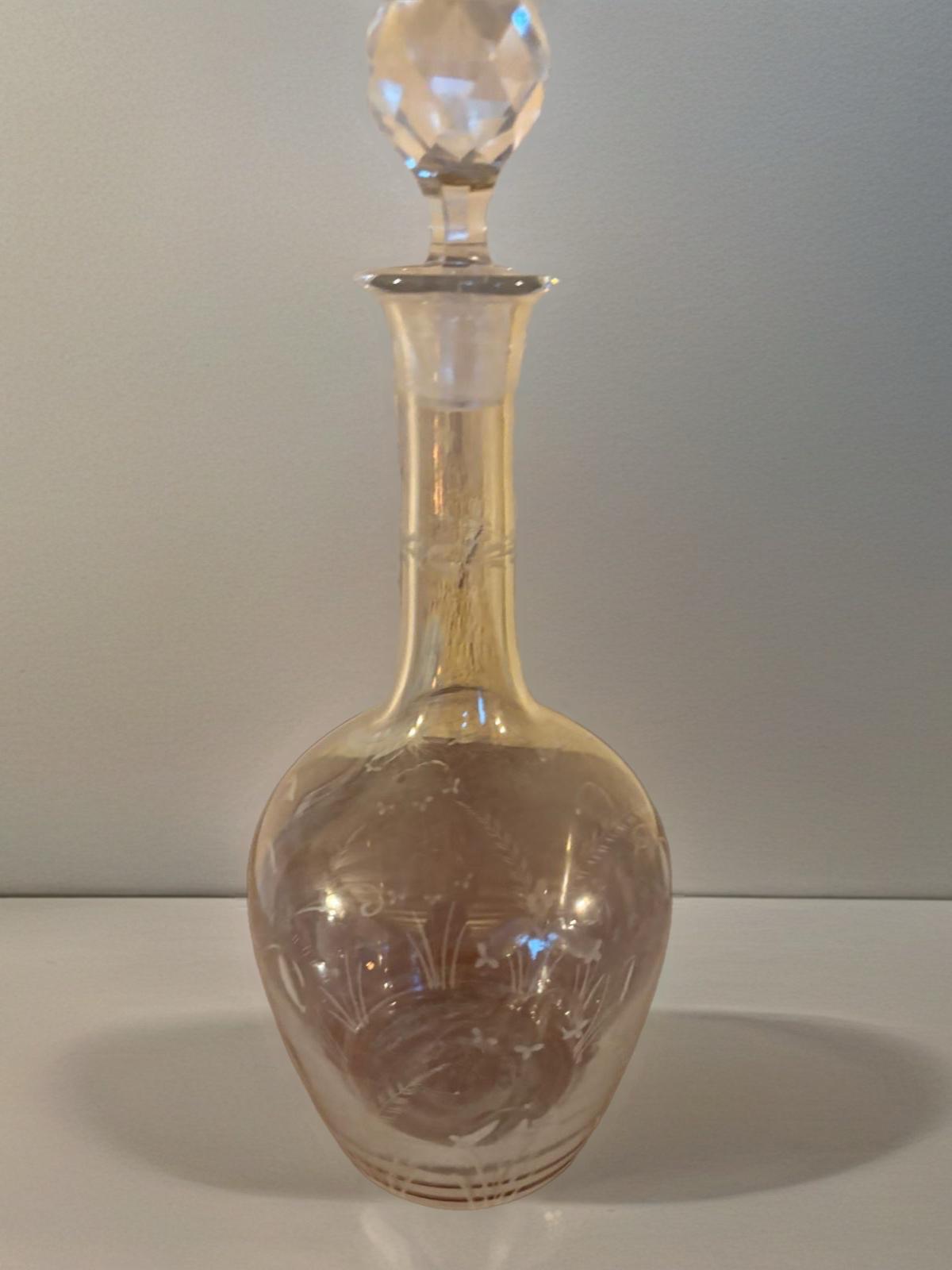 Carafe ancienne en cristal taillé – Bouchon à facettes